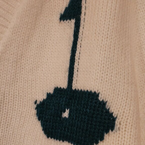 White v neck golf sweater - Picture 2 of 5